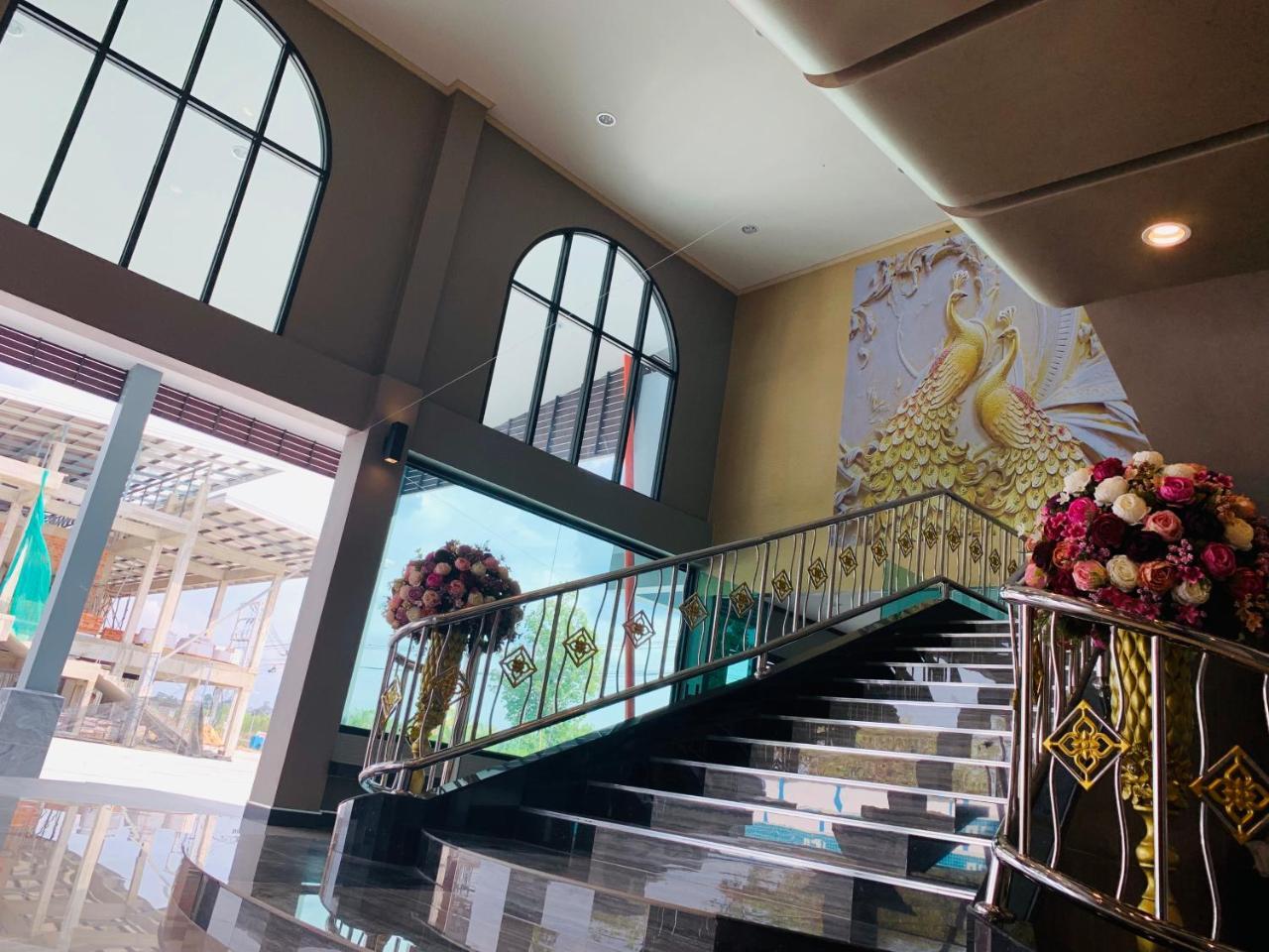 โรงแรมมาลินี Surin Esterno foto